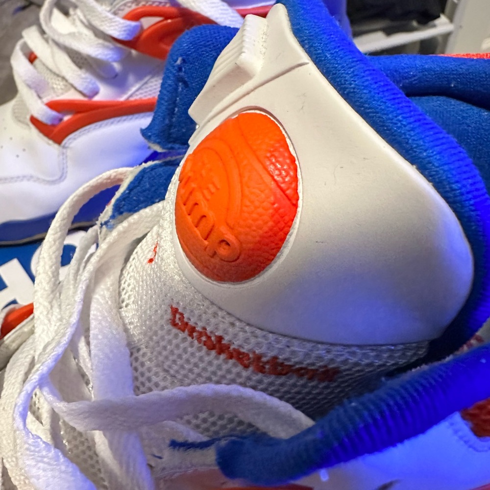 Reebok Pump Omni Lite – ‘White/Reebok Royal/Orange’
2012 release - Picture 6 of 6